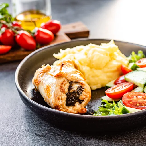 Kana-trühvlitasku kartulipüreega