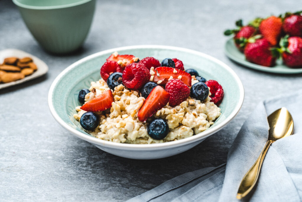 Kohev kaerahelbepuder munaga