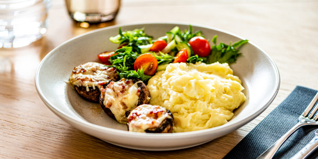 Täidetud seened kartulipüreega