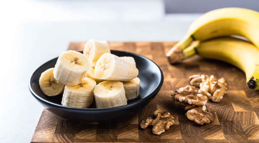 Banaan ja kreeka pähklid