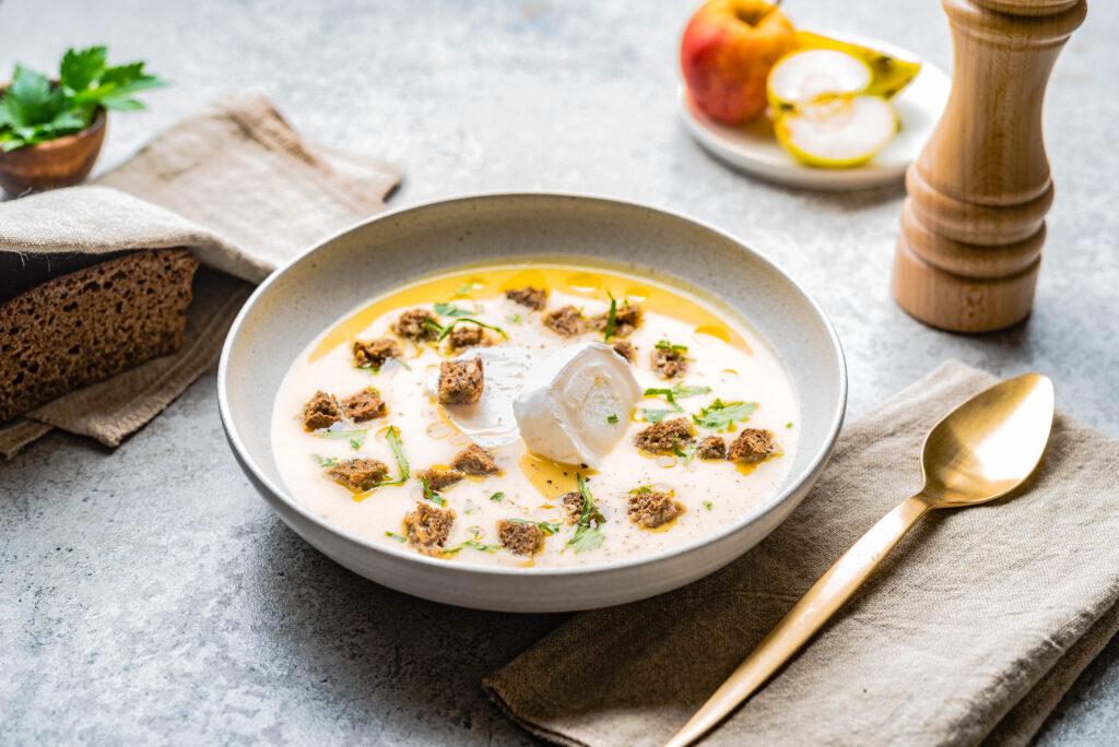 Kõrvitsasupp juustuga