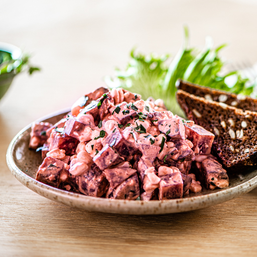 Kodujuustu BBQ salat