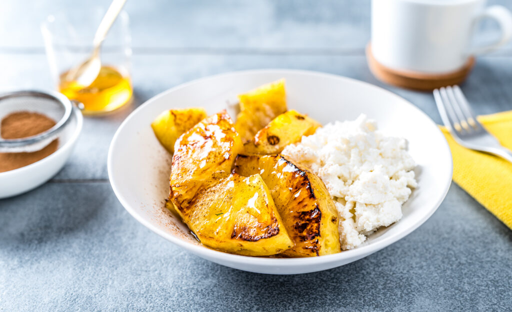 Praetud ananass kohupiimaga